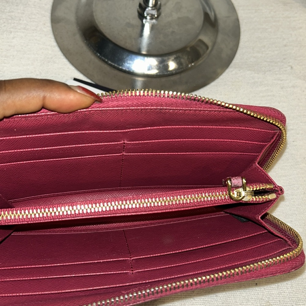 Prada long zippy wallet - Picture 9 of 15